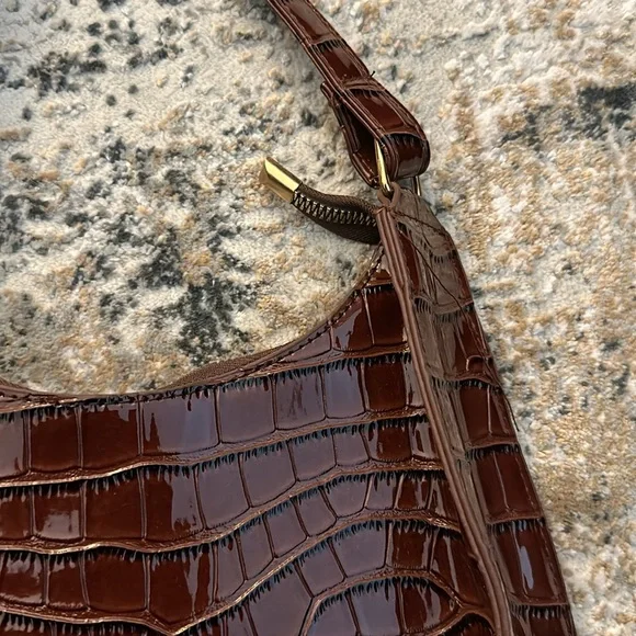 Vintage purses - Picture 2 of 3